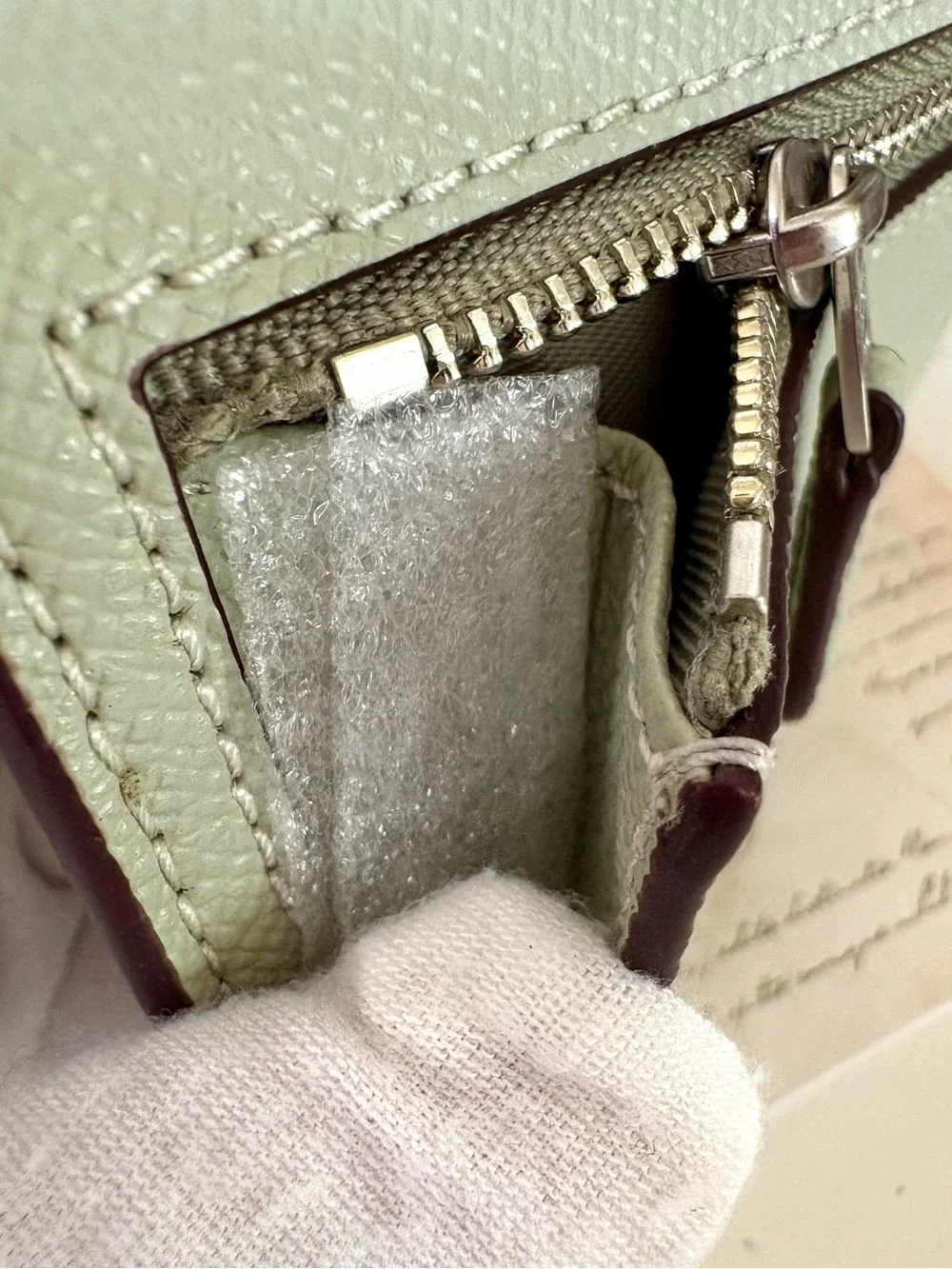 EUC Coach Small Trifold Wallet Leather Pale Pistachio Green Silver
